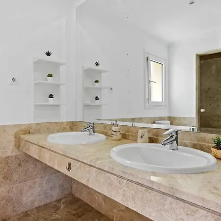 Incredible House In Santa Clara Golf W/ Parking מארבלה